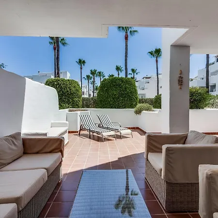 Family-friendly Garden - Lunymar Golf Estepona, Pool & Near شقة *